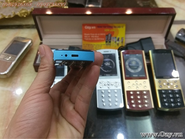 Điện thoai mobiado